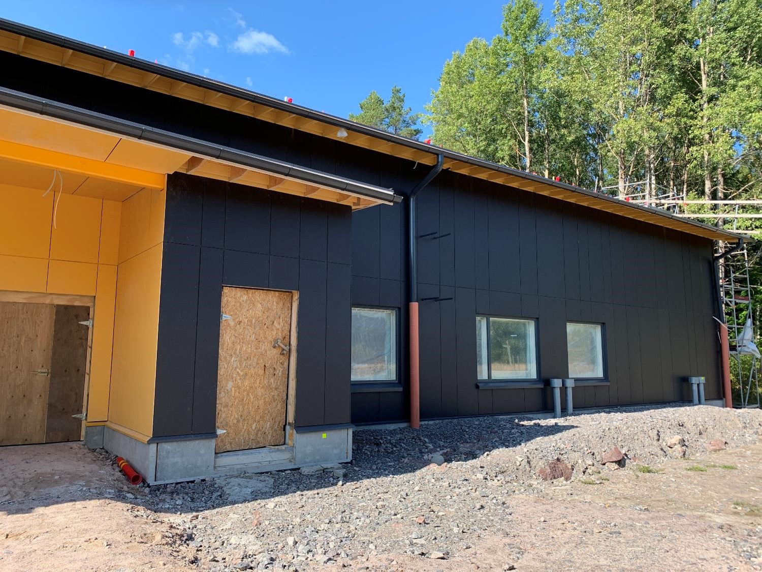 Nauriskasken koulun työmaan kuukausitiedote 31.8.2021