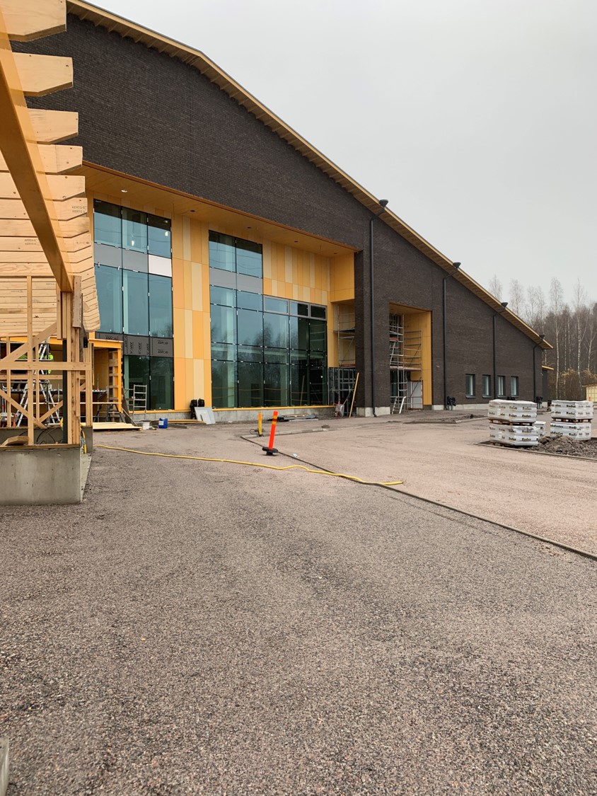 Nauriskaken koulun työmaan kuukausitiedote 1.11.2021